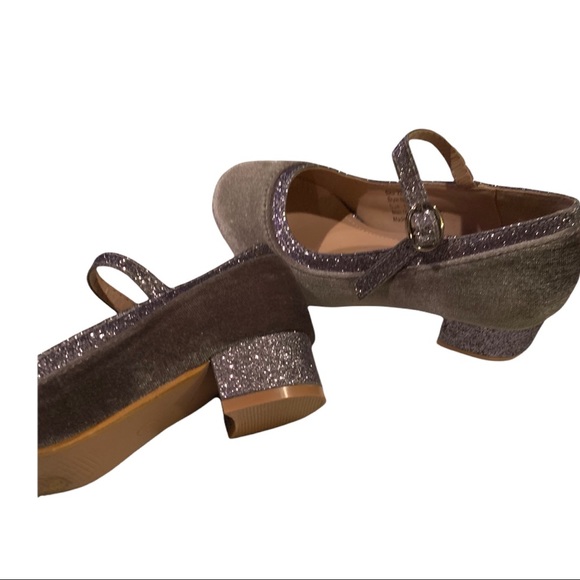 5 for $30 Nanette Lepore Girls Shoes - Picture 6 of 7